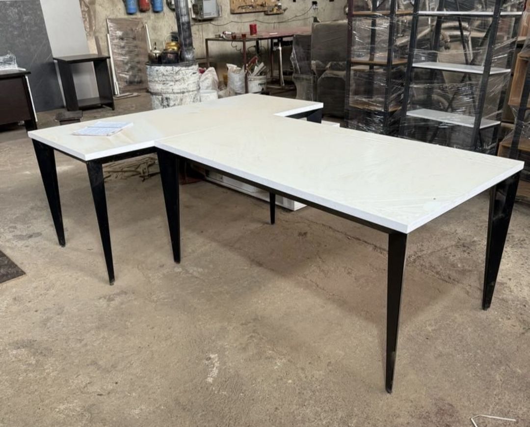 میز کنفرانس و میز مدیریت کلاف باز